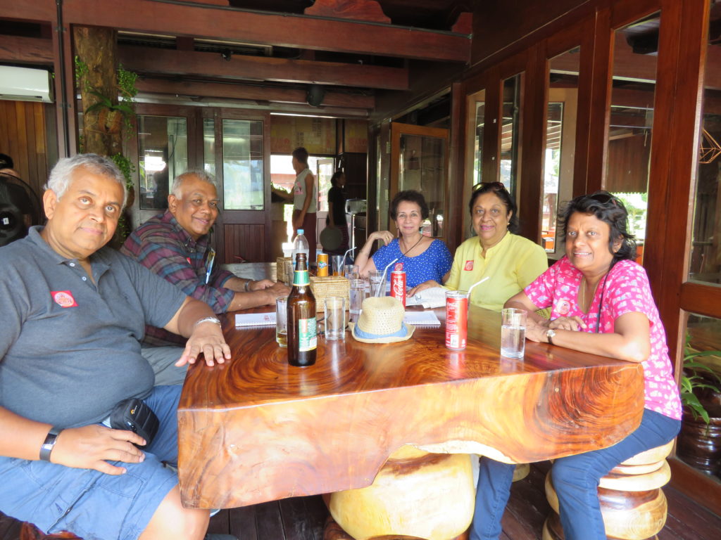 Kandawgyi Lake Restaurant