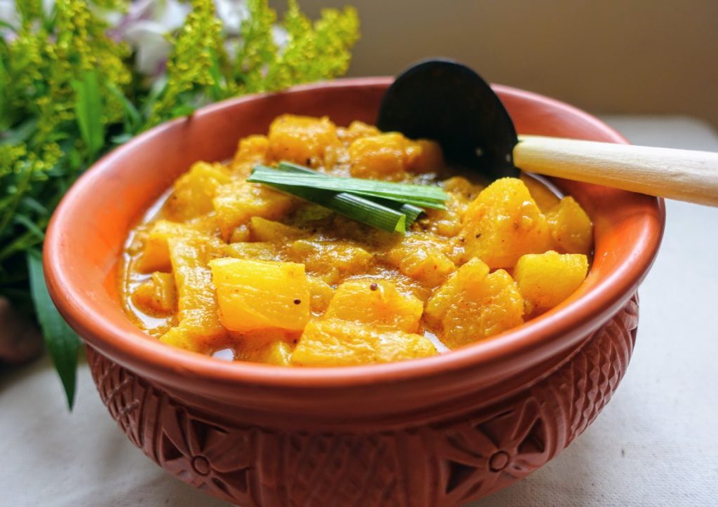 Sri-Lankan Pineapple Curry