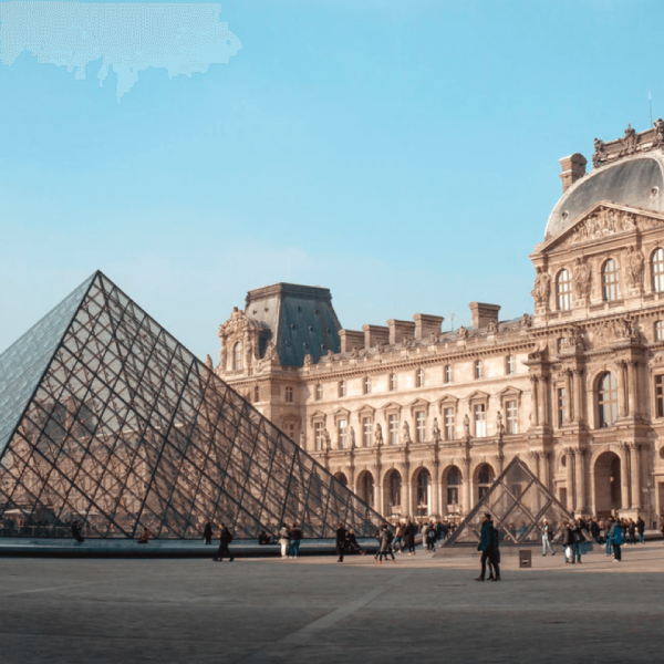 Iconic Lourve Museum - Trip Destination