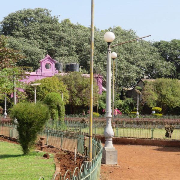 The awesome Hanging Gardens Mumbai in our India Travel Blog